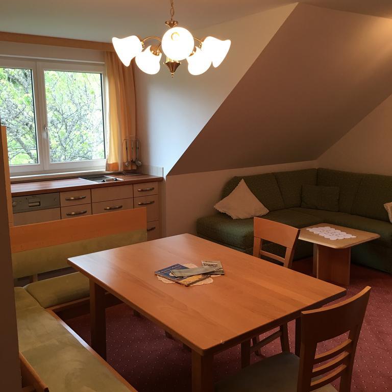 Stainach Gasthof Dachsteinblick מראה חיצוני תמונה