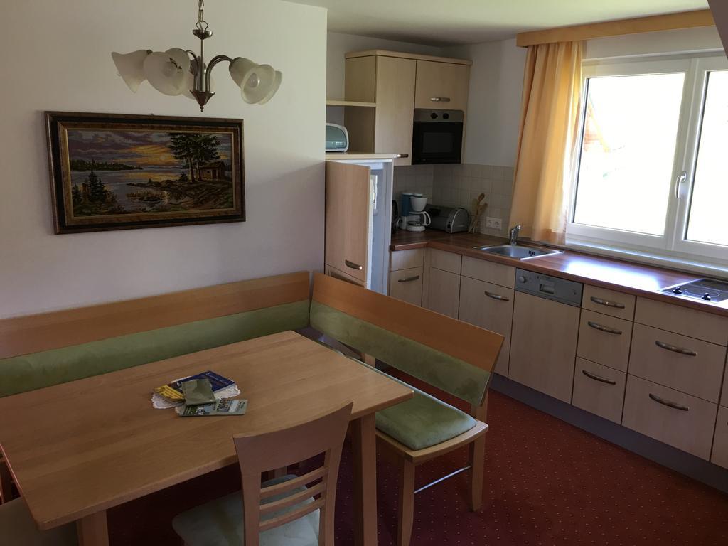 Stainach Gasthof Dachsteinblick מראה חיצוני תמונה